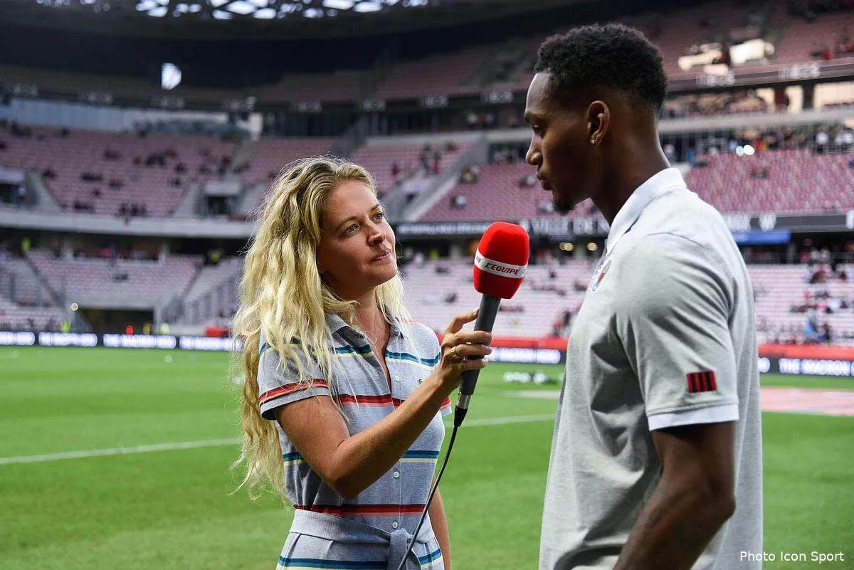 om eyraud est un pion carine galli allume mccourt icon pdz 280819 93 131285117