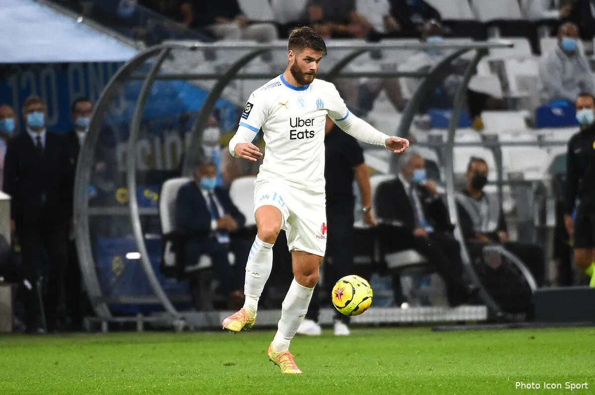 om eyraud et caleta car il denonce un scandale icon dsc 8070295823