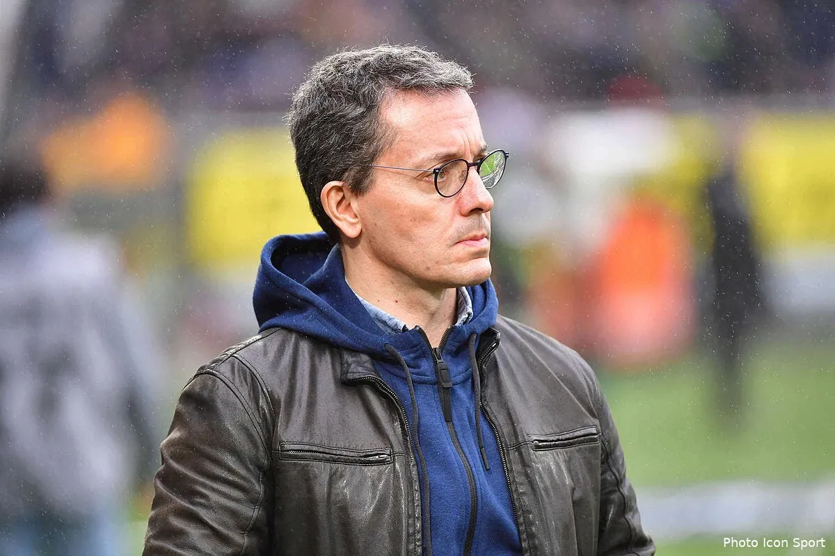 om eyraud refuse de rincer les agents au mercato icon win 290418 01 48780286437