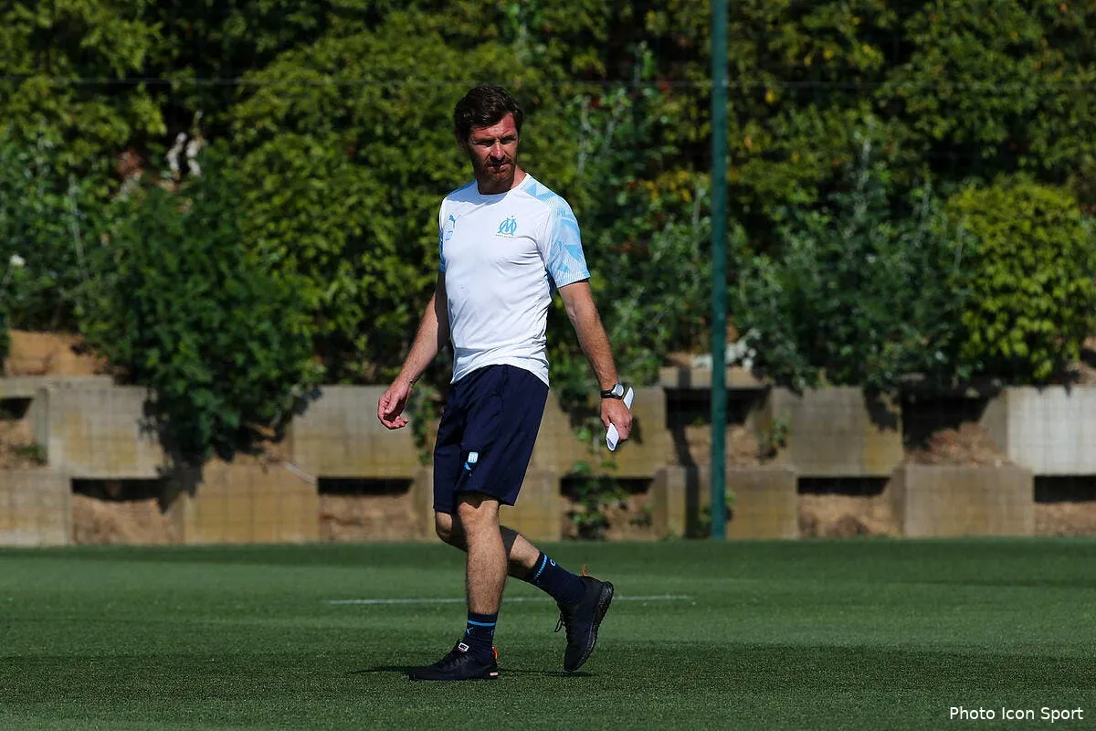 om fini les stars villas boas met un coup sur la tete des fans villas boas 2263009