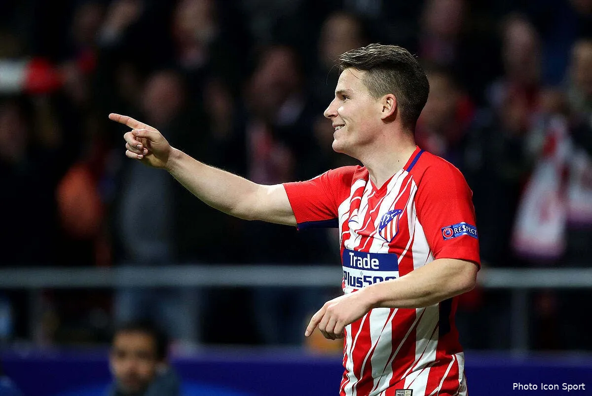 om gameiro snobe l om au mercato il prefere le banc de l atletico icon pa 33843339208285