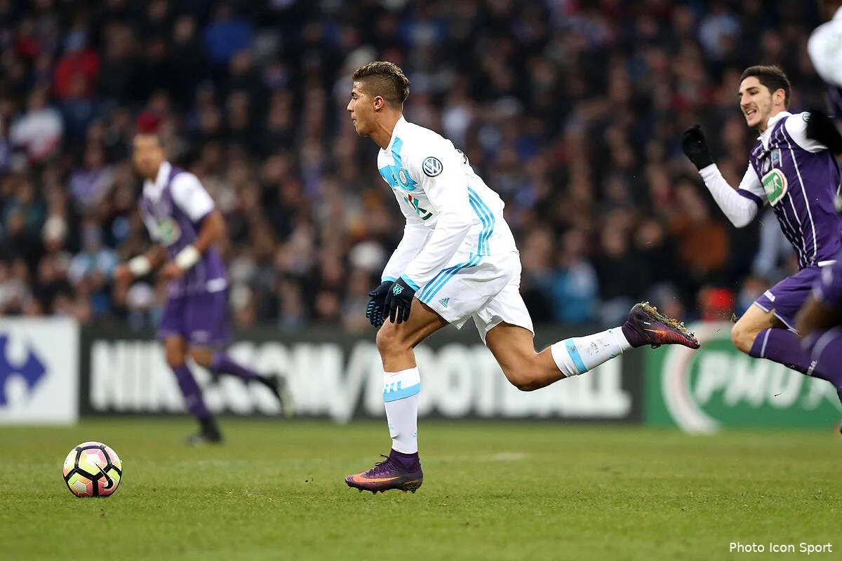 om gamin boudeur il va vite repartir au mercato iconsport blo 080117 05 33175800