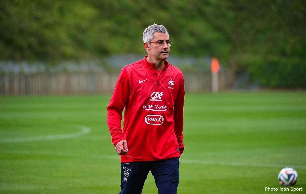 om garcia a reussi a piquer un cadre de lille et des bleus iconsport win 210514 08 15163976