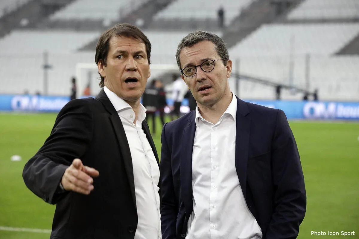 om garcia vire mccourt s est trompe de fusible icon ruo 060518 01 16254331