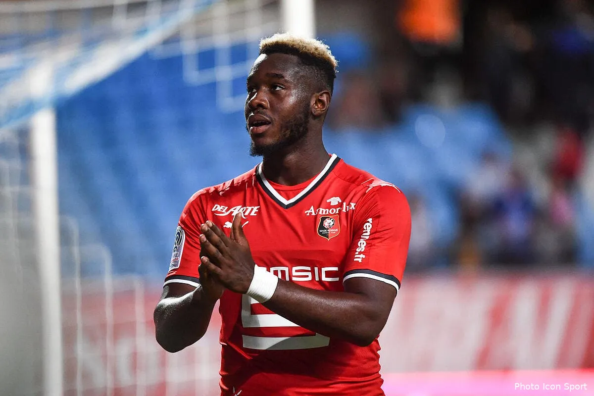 om gnagnon ne sait pas pourquoi son transfert a l om a capote iconsport icon dib 050817 101 04193049