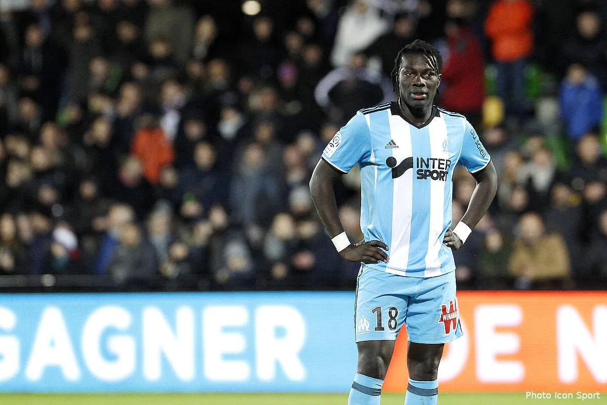 om gomis remercie les supporters et quitte l om le coeur lourd iconsport mrv 030217 05 10184617