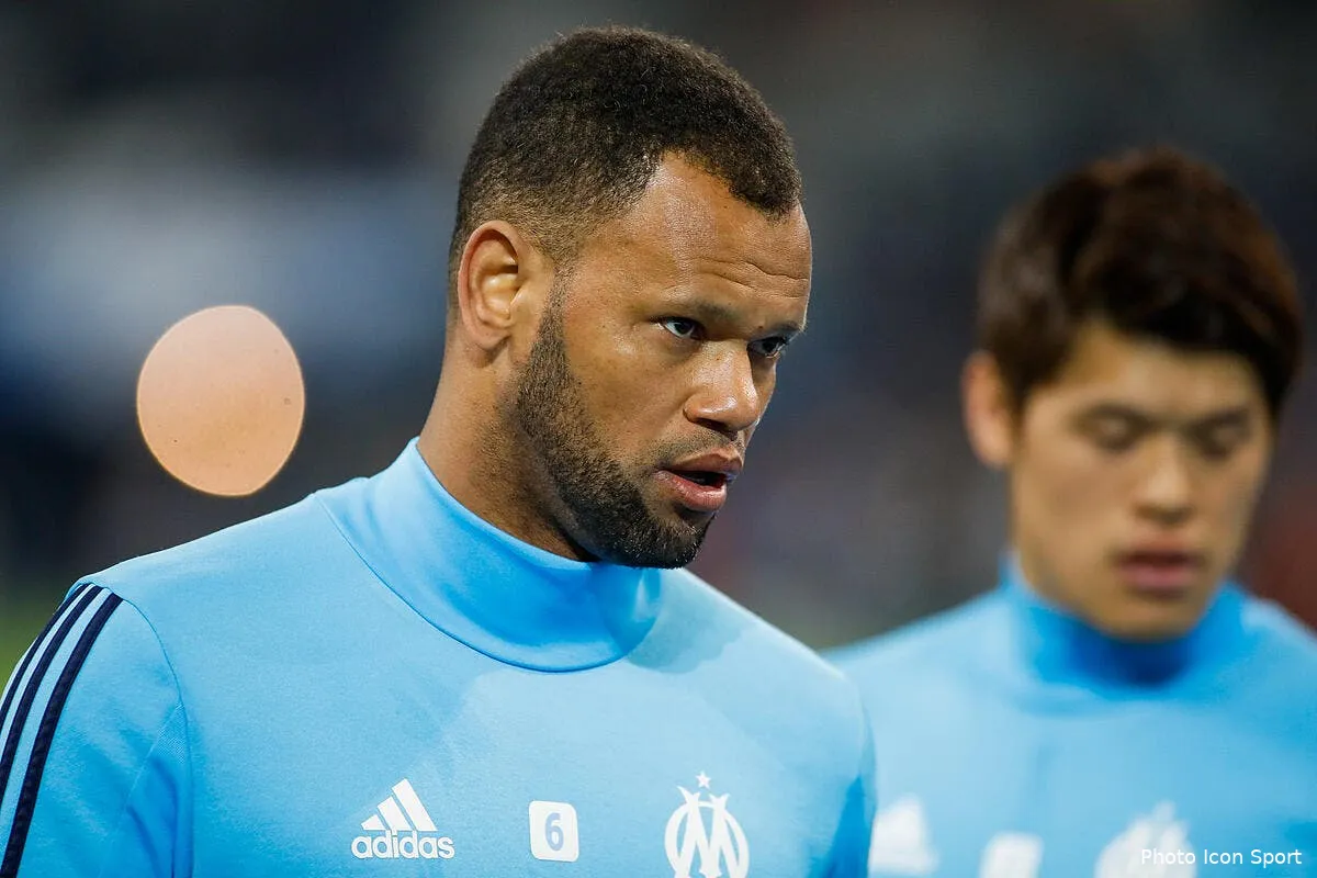 om il est de retour pour sortir l om de la crise icon ruo 180318 45 32235487