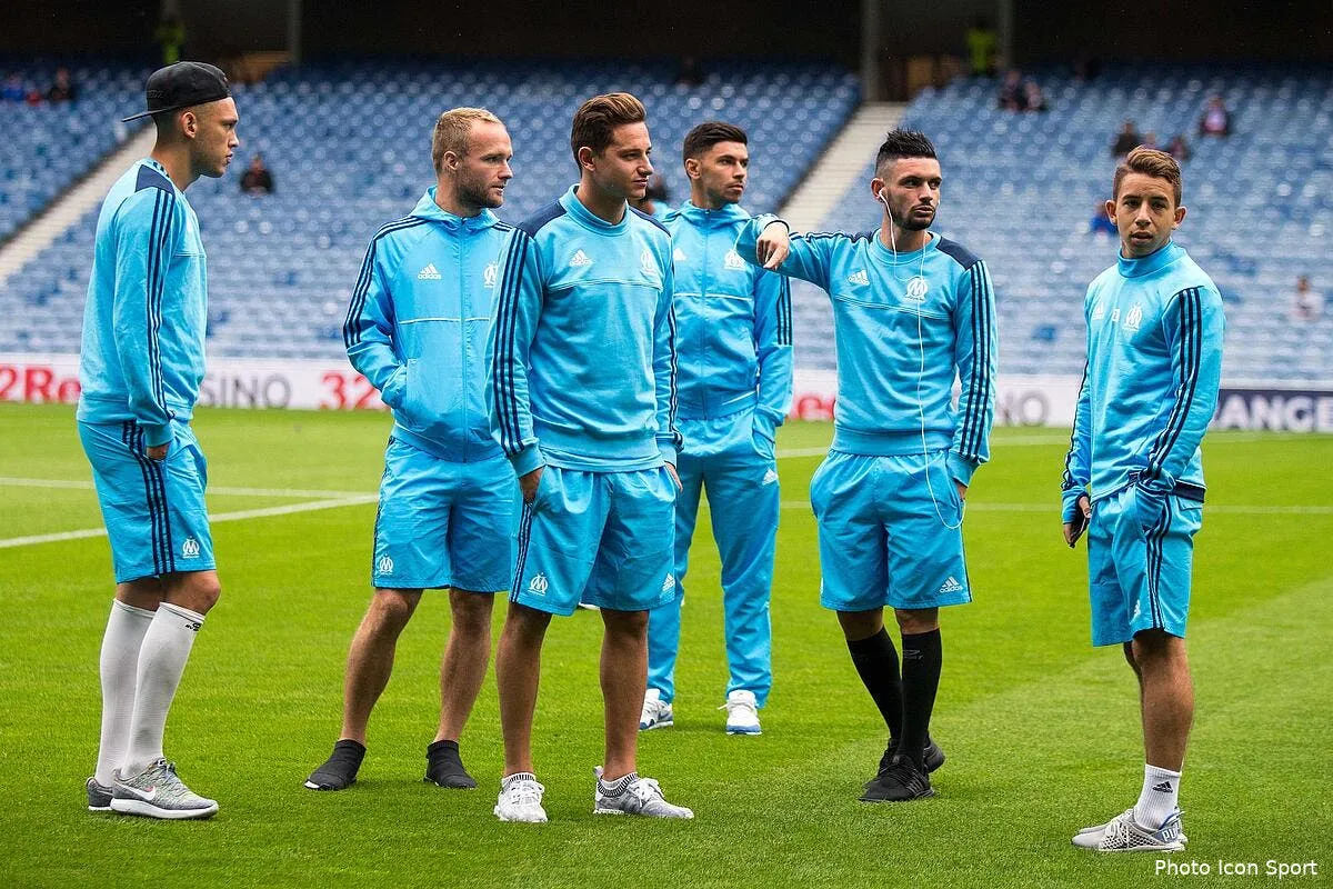 om il voulait gagner sa place il va faire ses valises au mercato iconsport icon 32172003189095