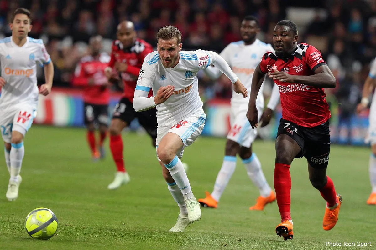 om l improbable rumeur du depart de sertic iconsport icon lem 110518 63 107222685