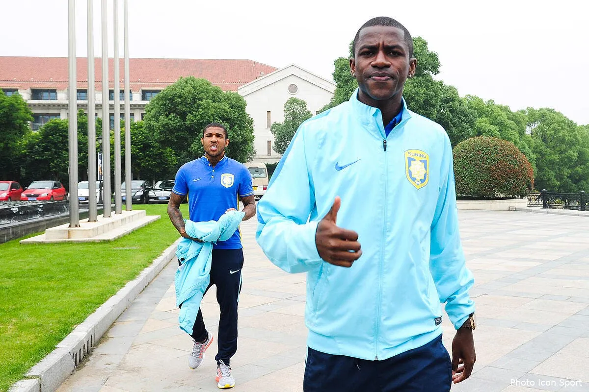 om l om part en chine pour tenter un enorme pari offensif iconsport vis 060616 74 15228347