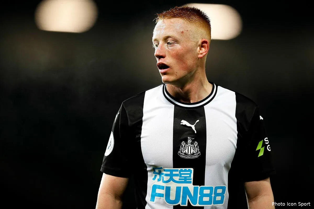 om la trouvaille d aldrige au mercato ca ne sent pas bon matthew longstaff 1279587