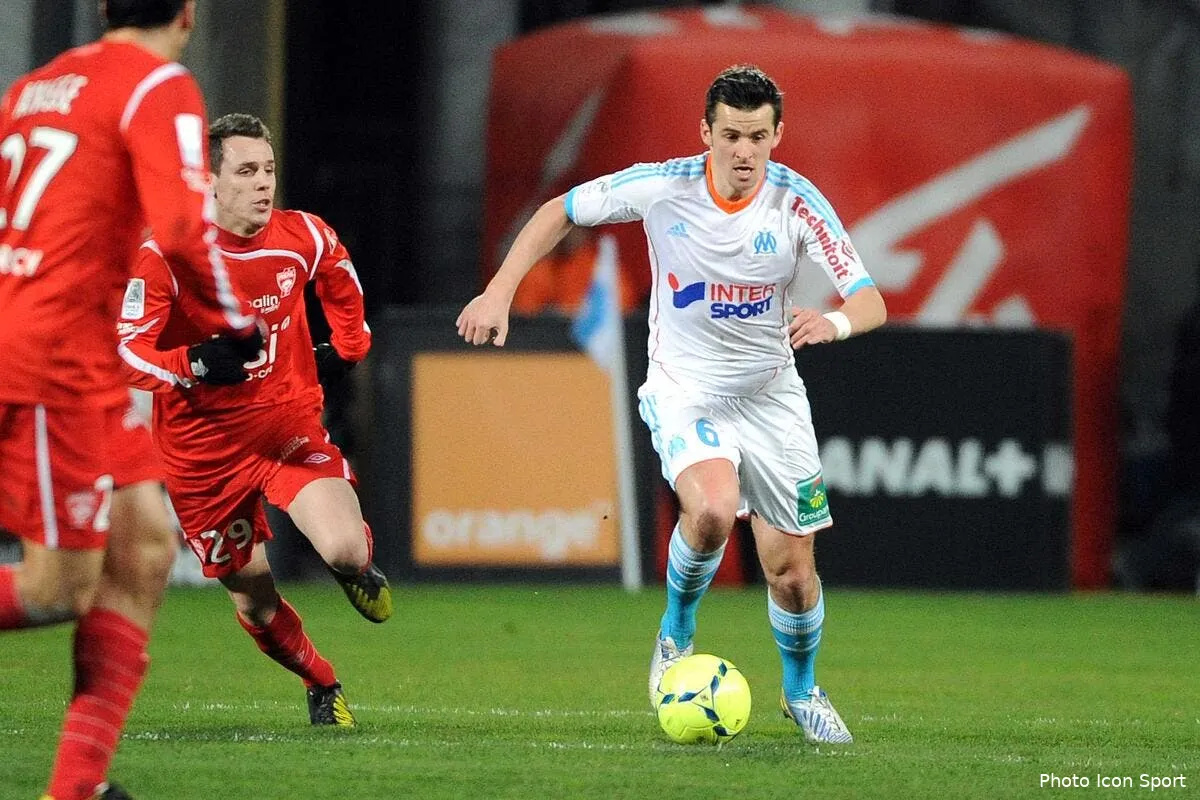 om le bad boy anglais joey barton reve de revenir a l om icon pet 030213 05 03204603