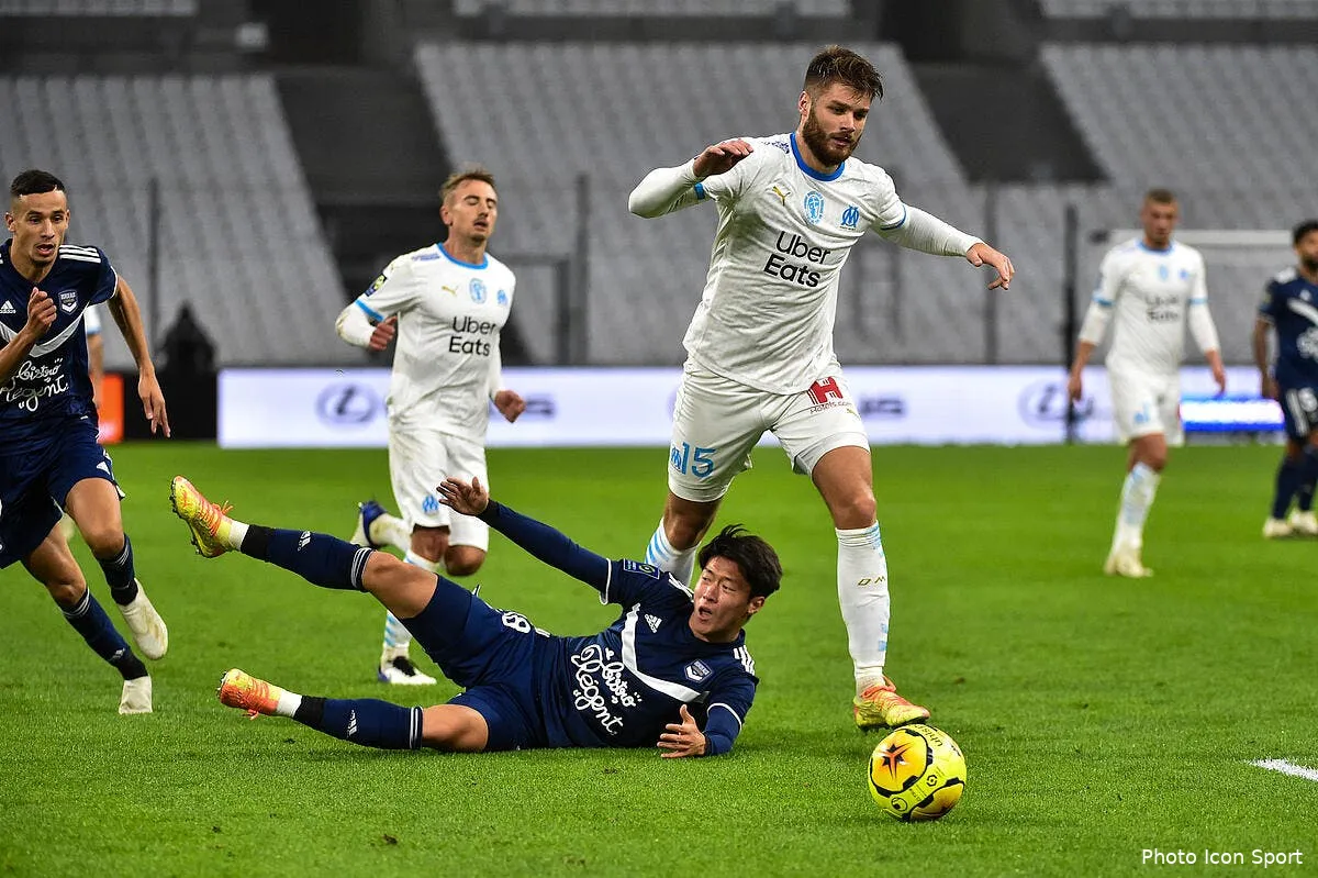 om le groupe contre l olympiakos avec caleta car icon dsc 7690297237
