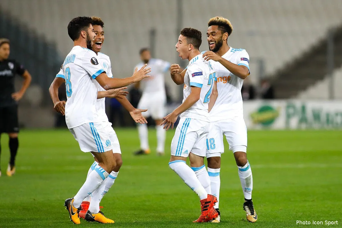 om le sauveur lopez savoure son but iconsport icon ruo 191017 02 04197005