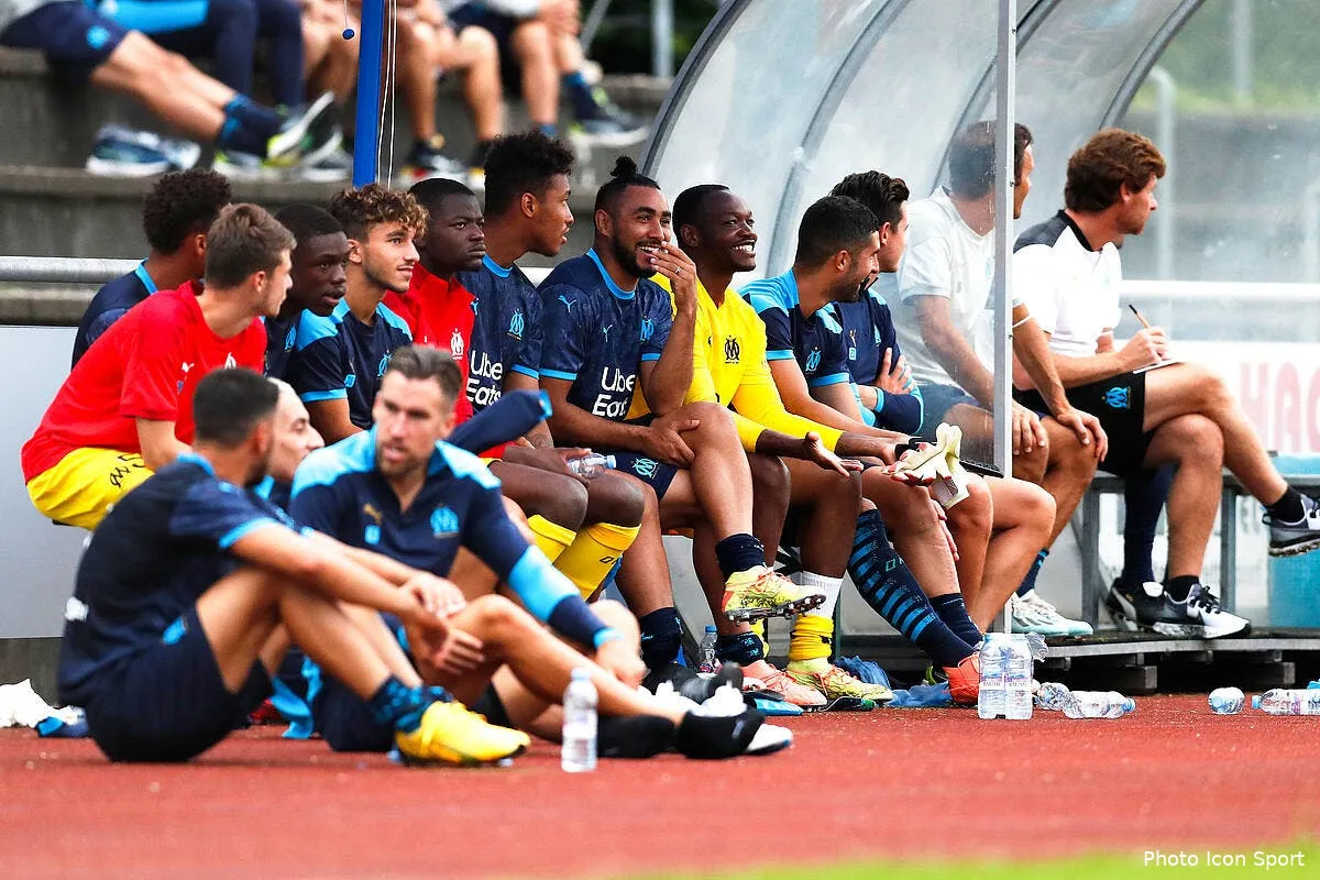 om le vestiaire refuse d enterrer payet en public icon firo220720omsvhm71 298973