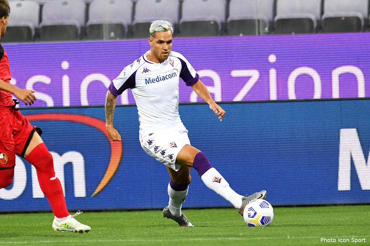 om longoria en passe de recruter un lateral droit icon italy photo press 976073 303697