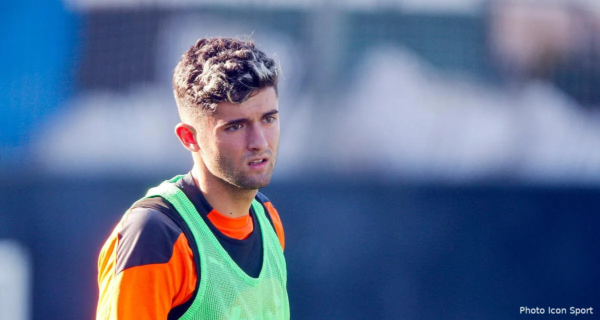 om longoria est partout un nouvel attaquant cible icon ecommercefotos ecommerce2 106990228295175