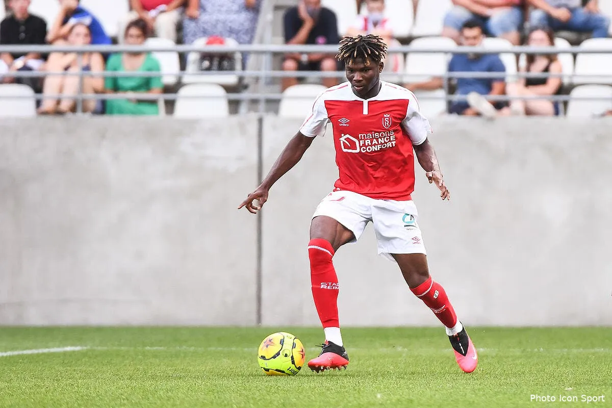 om longoria pret a miser 15 me cash sur el bilal toure icon bap 080820 93 103294249