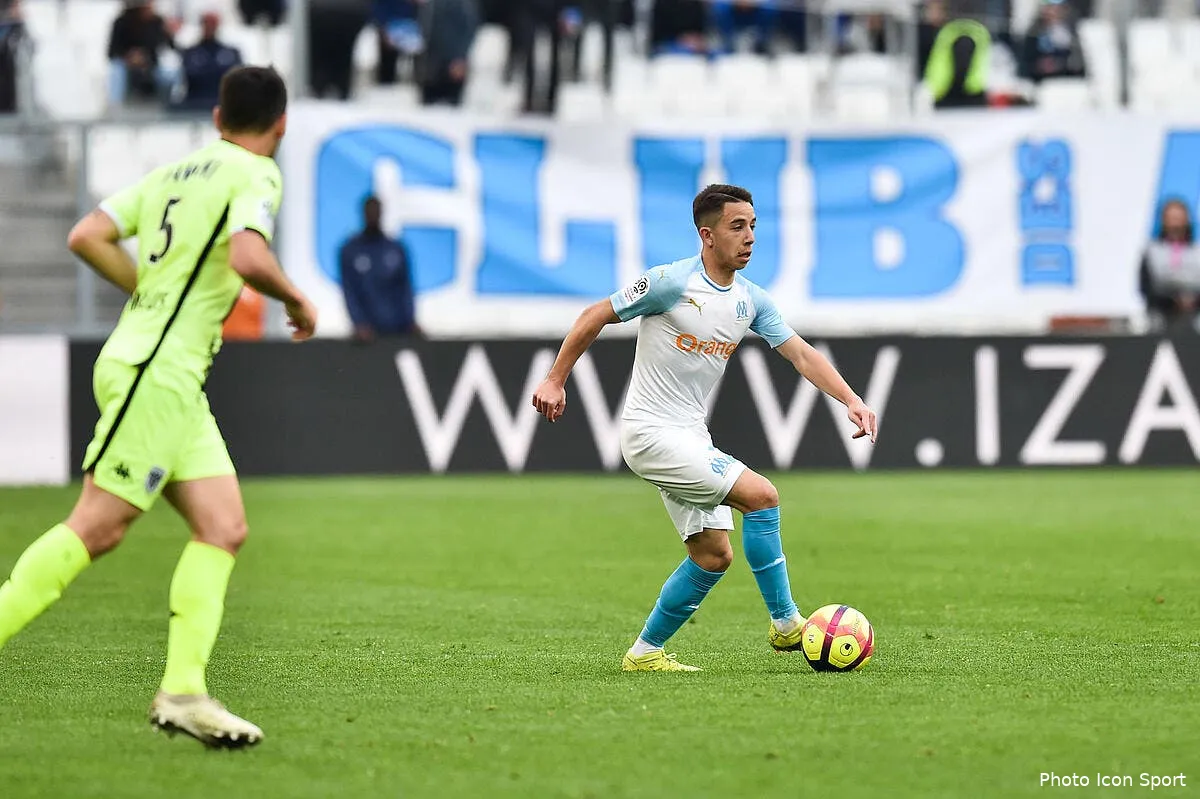 om lopez tout proche de seville ca sent l intox icon dim 300319 92 73256435