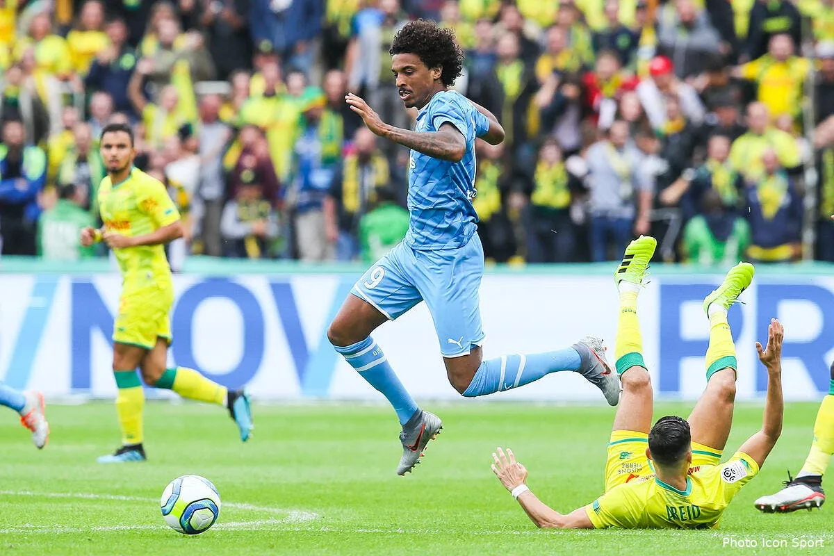 om luiz gustavo vendu au mercato c etait l idee du siecle icon vmi 170819 11 14275435