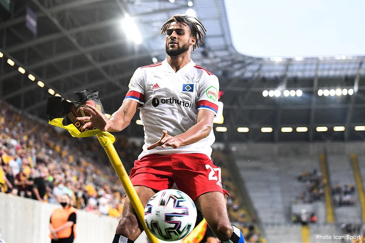 om maehle c est mort longoria degote une nouvelle piste icon 135564397 302415