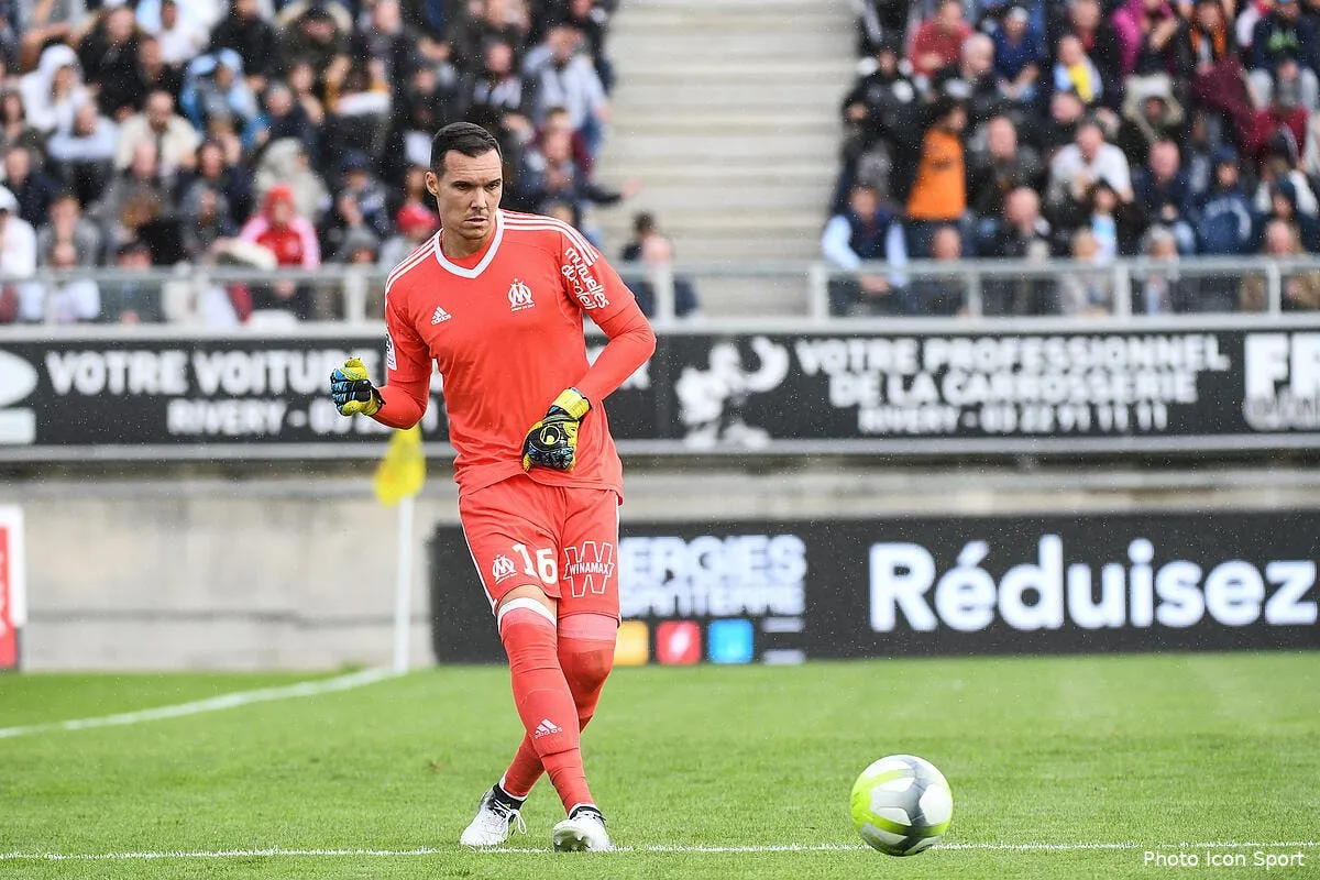 om mandanda blesse pierre menes vote pele sans probleme iconsport icon dib 170917 102 61209499