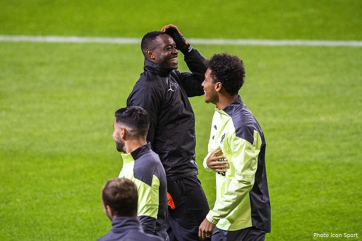 om mandanda legendaire il echappe a la honte a marseille icon ci sports 20201102 38906787 298537