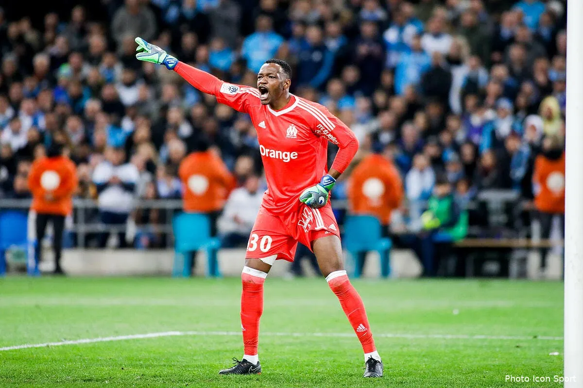om mandanda n est pas un saint samba balance dur icon ruo 180318 45 05216147