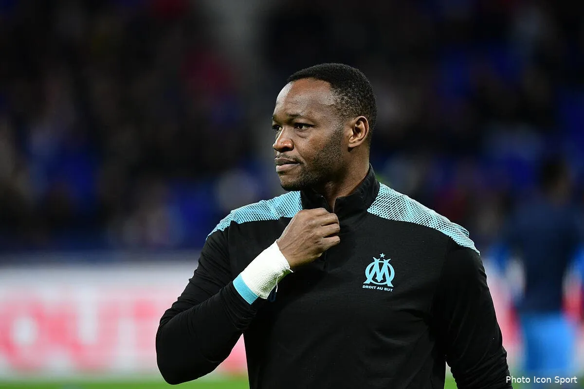 om mandanda zappe le gros bug des fans a marseille icon winter 12022020119598281339