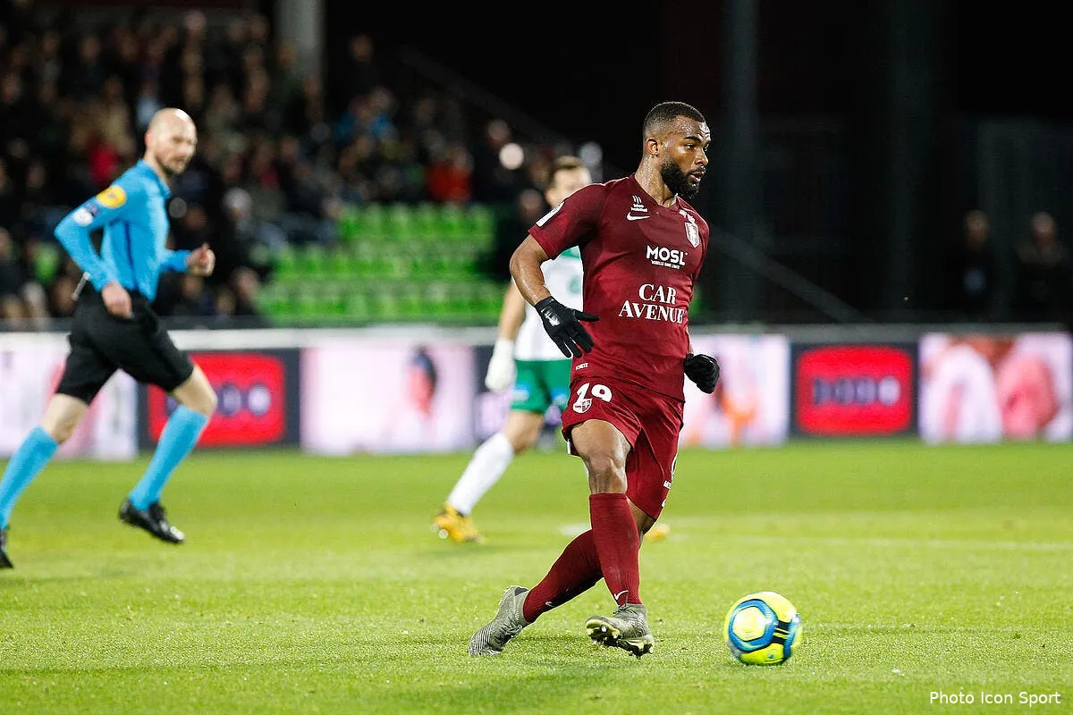 om marseille le drague il se pince pour y croire icon mrv 020220 08 37280901