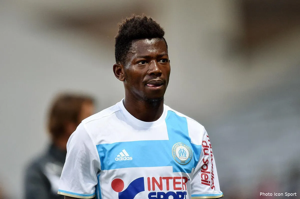 om marseille prete un defenseur en national iconsport dim 150716 04 15150624