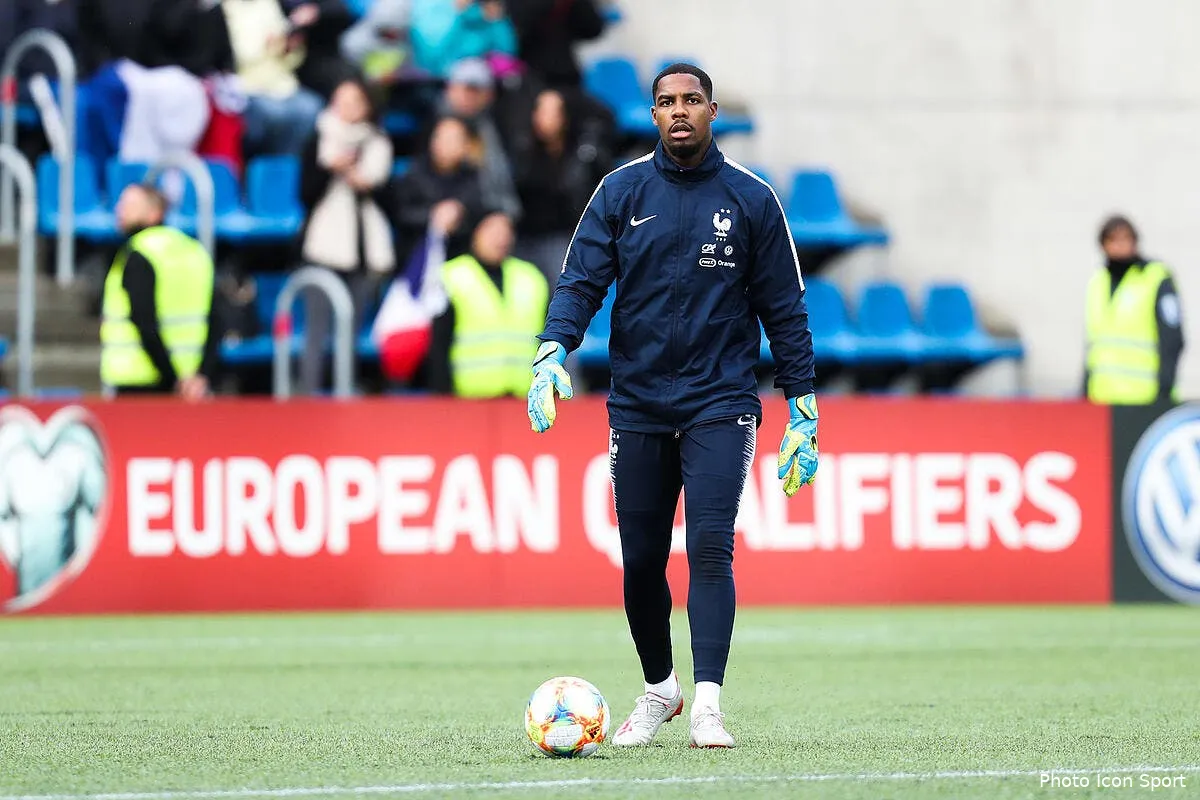 om marseille s attaque au psg pour ce gardien courtise icon blo 110619 01 08256111