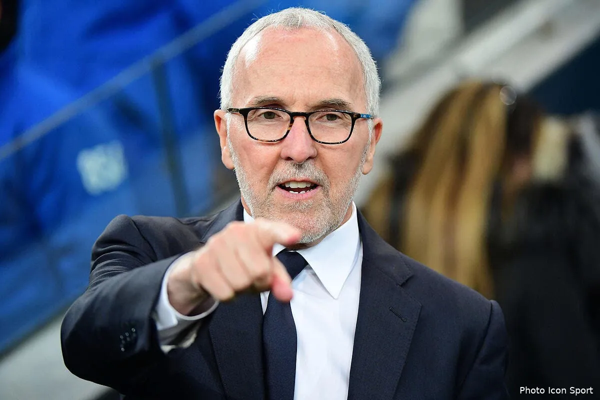 om mccourt c est enorme previent djorkaeff iconsport win 260217 10 162174346