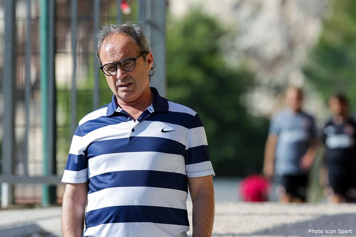 om mccourt cherche un directeur sportif quatre pistes citees iconsport apn 250616 08 22155894