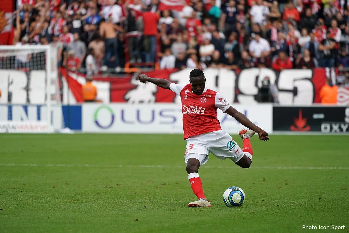 om miranda ne vient pas marseille a trouve un joueur en l1 icon 190818p40308262083