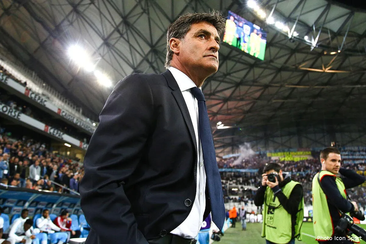 om mld et levin veulent la peau de michel pour zero euro iconsport blo 100416 10 23140780