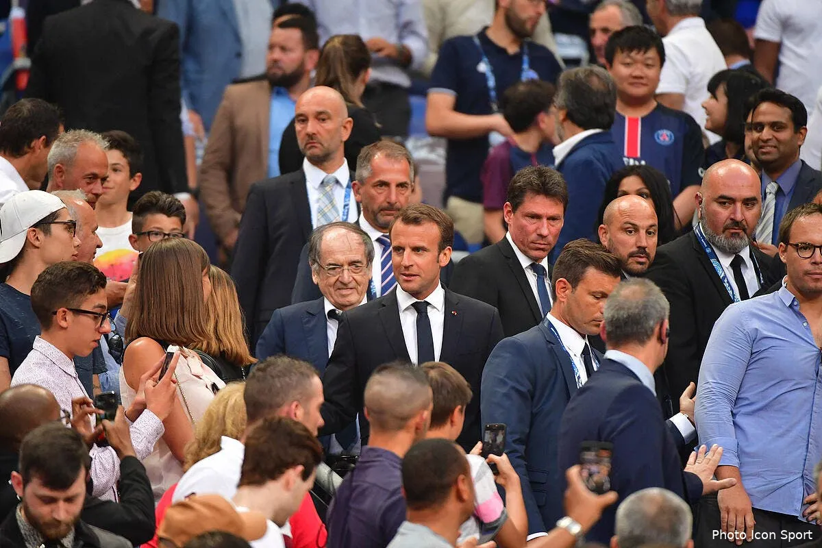 om ni macron ni deschamps pour om atletico iconsport icon win 080518 01 49795218913