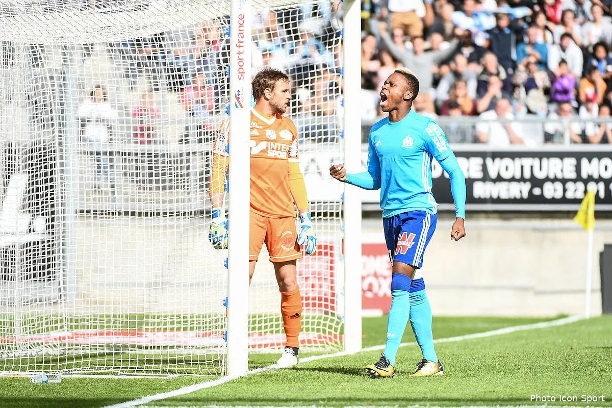 om njie l homme aux 5 buts en seulement 2 titularisations iconsport icon dib 170917 100 07193661