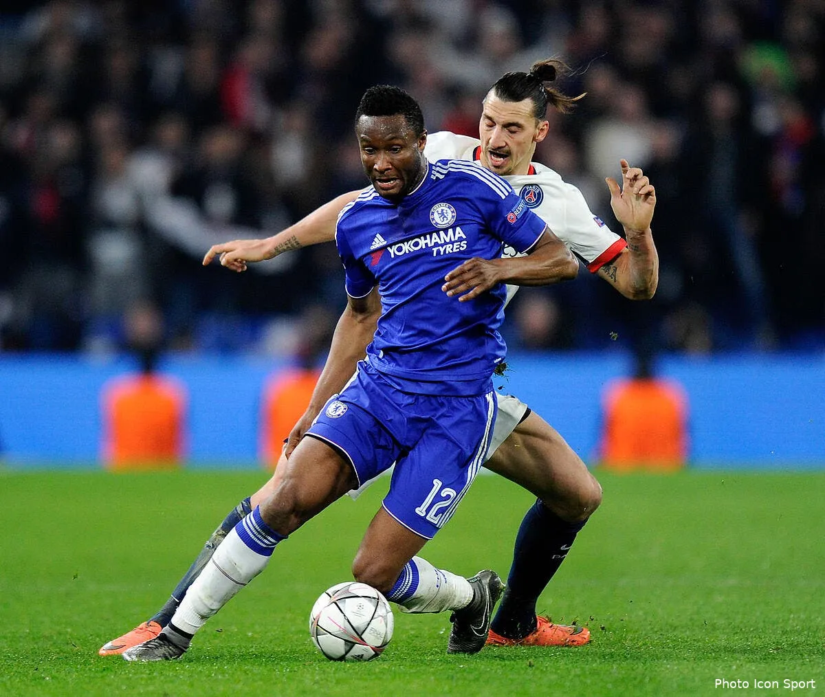 om obi mikel aurait finalement prefere valence a marseille iconsport cam 090316 17 13166002