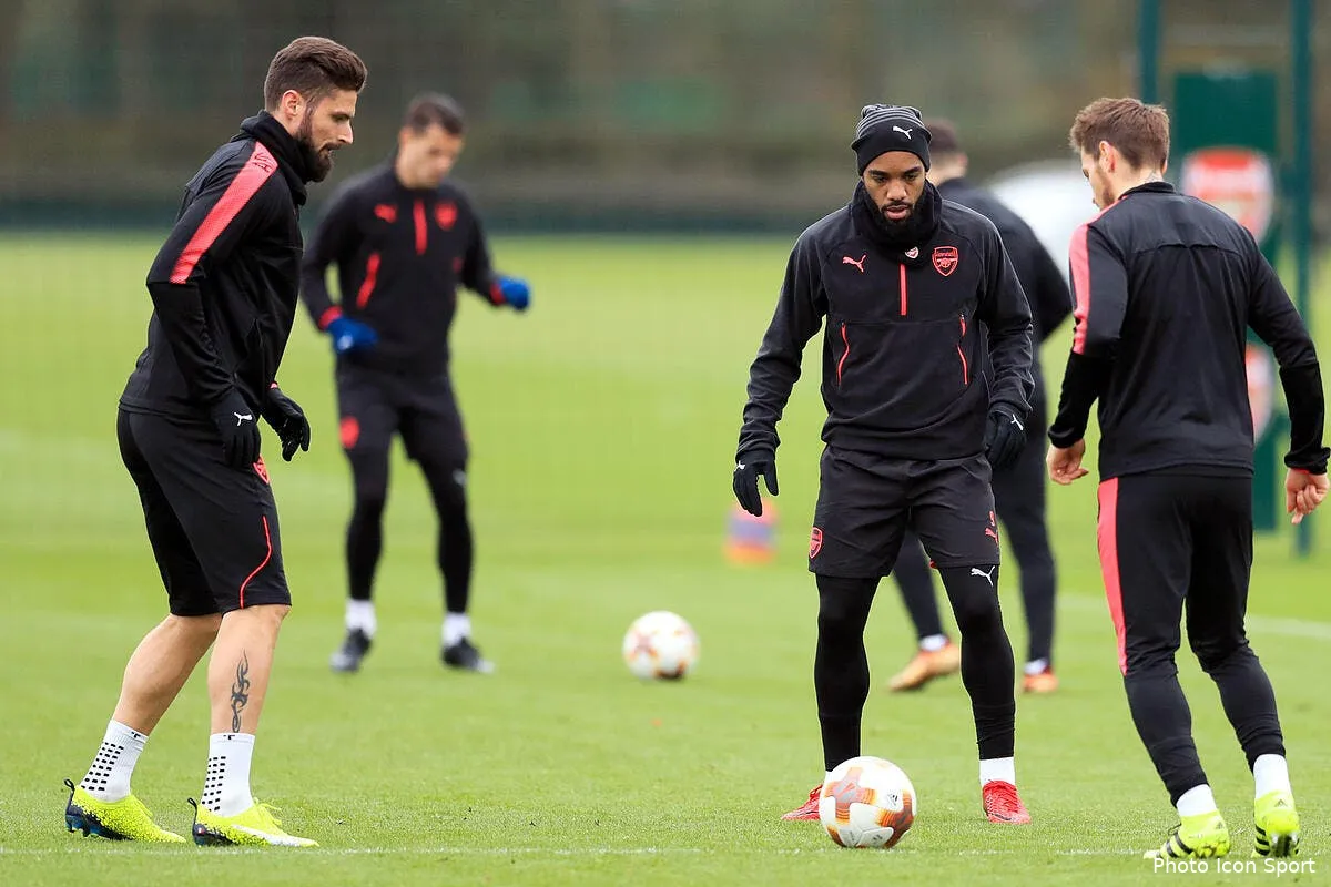 om ou autre wenger met les choses au clair pour giroud iconsport icon 34026799202371