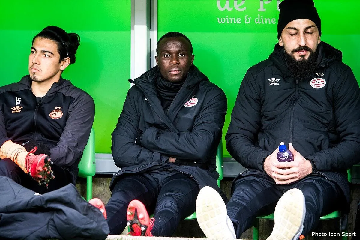 om pierre menes assassine mitroglou c est violent icon 407921372291773