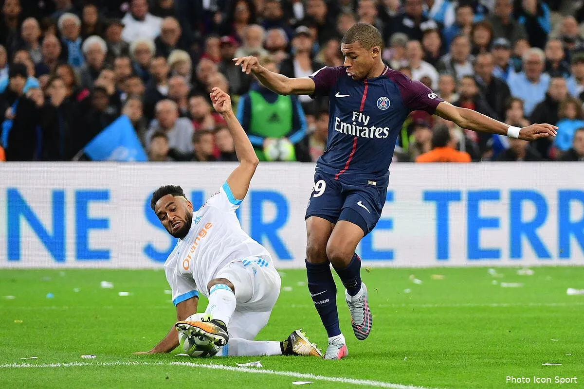 om psg mbappe elu a l unanimite plus mauvais joueur avec des notes furieuses iconsport icon win 221017 01 23704197387
