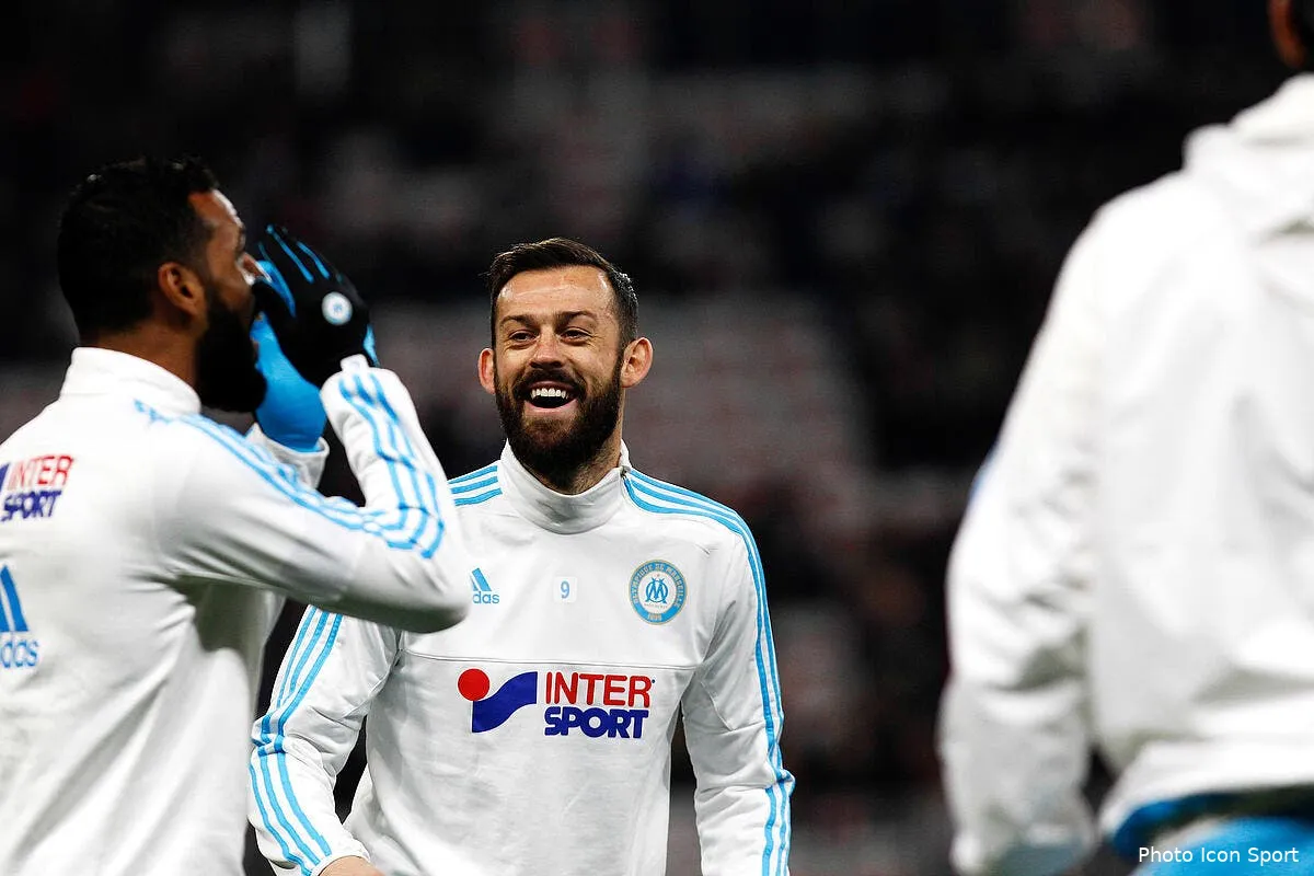 om quand diaby et fletcher chantent lors du bizutage iconsport mag 140216 08 30133860