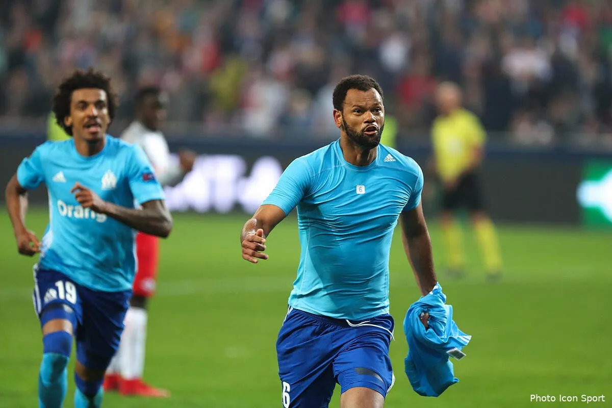 om rolando en sauveur de la defense c est grave iconsport icon fid 030518 80 25236949