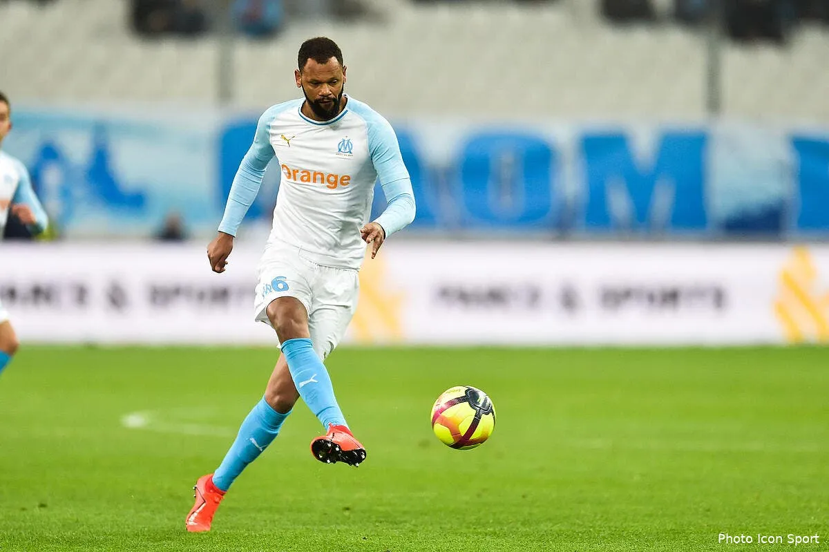 om rolando pense deja au mercato loin de marseille icon dim 250119 08 55248545