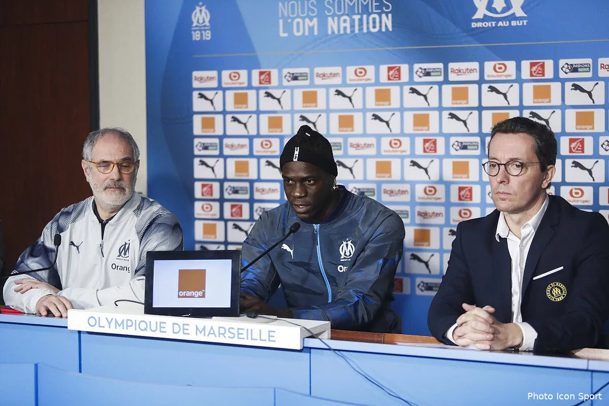 om roustan demolit d emblee la strategie d eyraud au mercato icon wal 230119 01 25253881