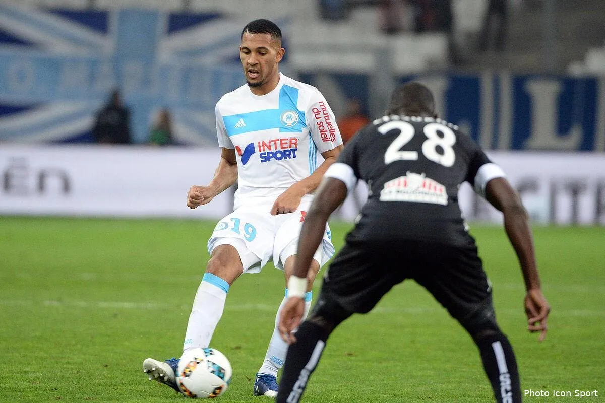 om rudi garcia s est vraiment mal comporte avec vainqueur iconsport val 100317 24 16191905