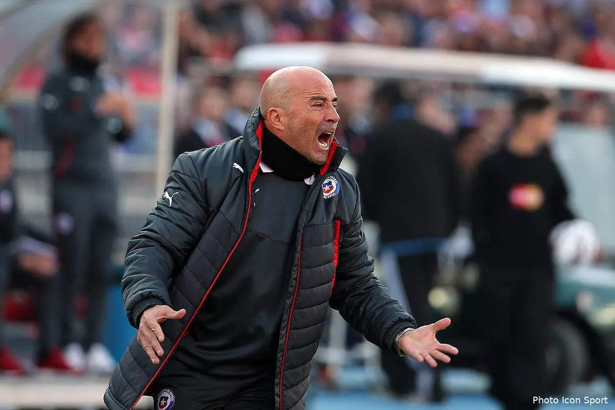 om sampaoli proche de marseille au point d avoir son staff iconsport pho 040715 36 55137880