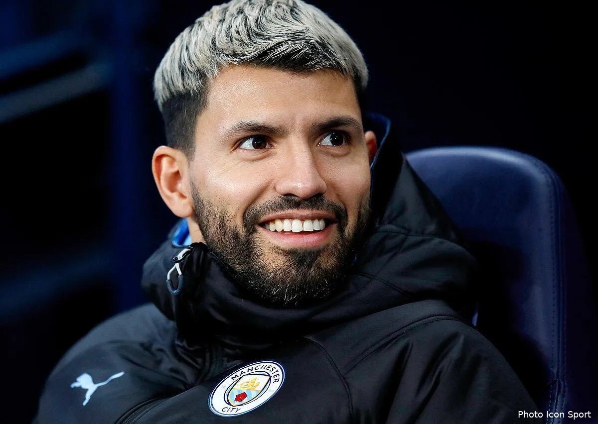 om sergio aguero a marseille esprit de noel es tu la icon 49170022273597