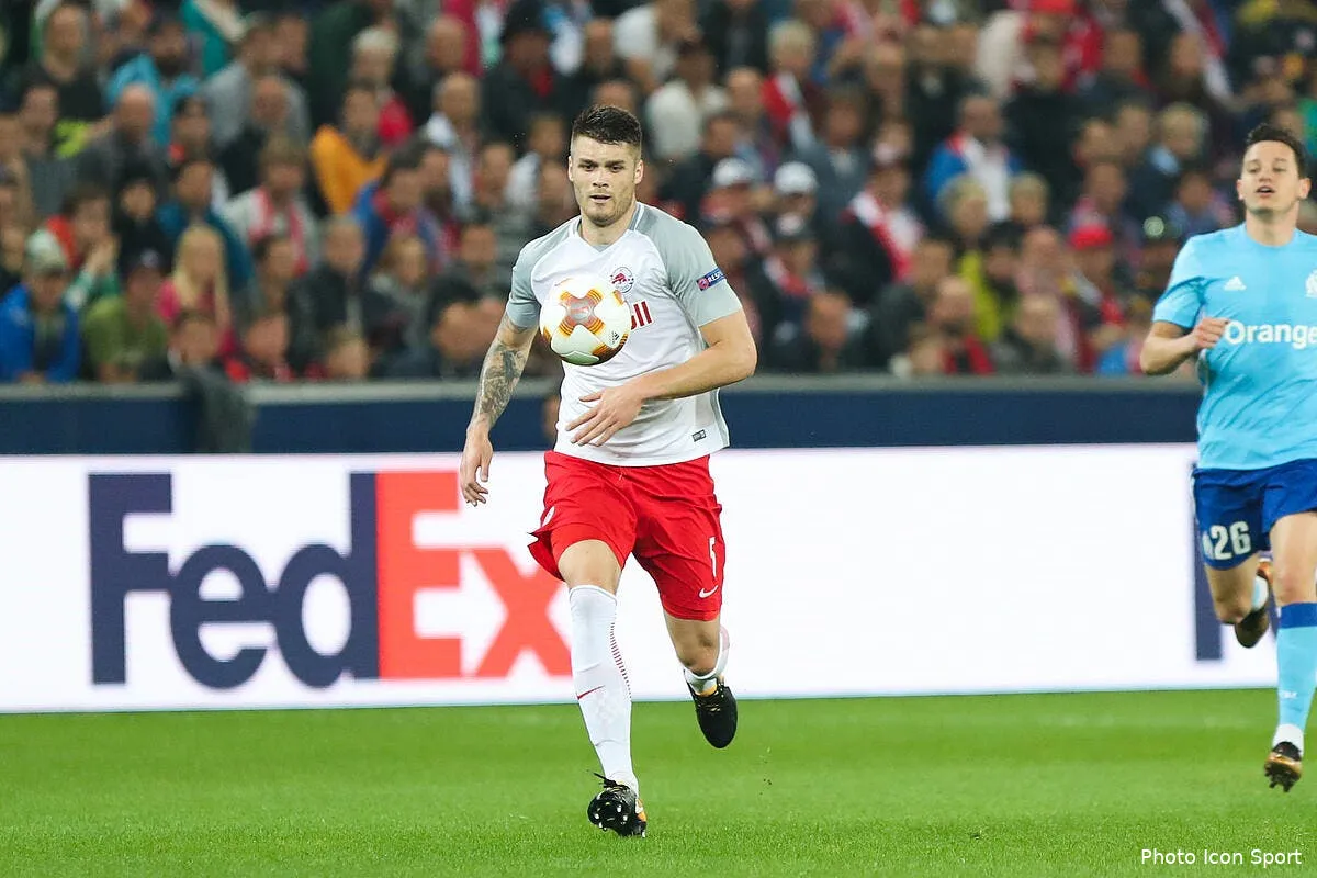 om tout est regle l om tient sa premiere recrue pour 20me icon fid 030518 08 125224791